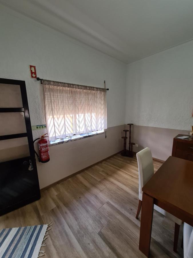 Gomes & Fortunato House Casais Brancos Εξωτερικό φωτογραφία