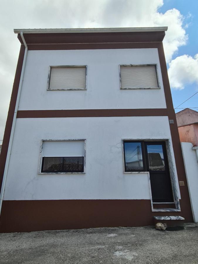 Gomes & Fortunato House Casais Brancos Εξωτερικό φωτογραφία