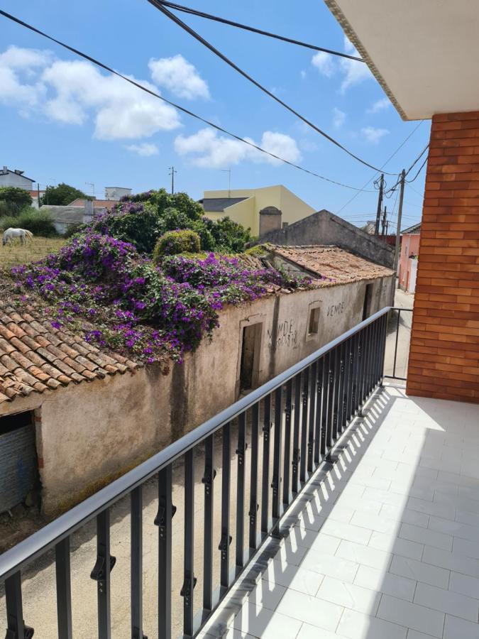 Gomes & Fortunato House Casais Brancos Εξωτερικό φωτογραφία